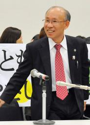 東京・冬の陣:'12知事選 立候補表明の宇都宮氏(前日弁連会長)1問1答 /東京