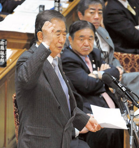 石原氏 再デビューは独演会 18年ぶり国会登壇
