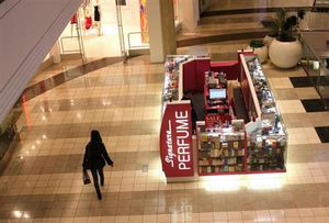 米個人所得1月は20年ぶりの大幅減も、消費は0.2%増加