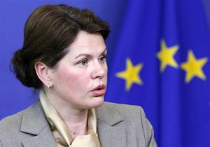 スロベニアを投資不適格に格下げ 米ムーディーズ