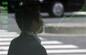 "アベノミクス"の効果アリ?! 5月の消費者物価指数、7カ月ぶりマイナス脱出!