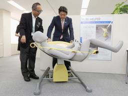 現・前首相が「偶然のバッティング」…大阪