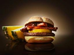 マクドナルドが1000円バーガー ７月の３日間限定