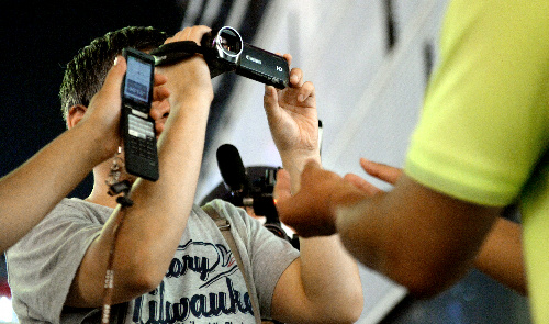 【産経FNN世論調査】ネット情報「参考」3割どまり 解禁後に下落