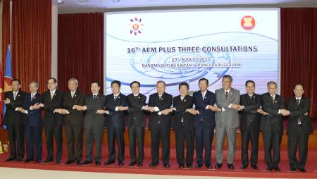 投資協定、年内合意へ=ASEAN経済相と一致-茂木経産相