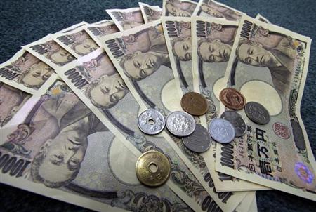 消費増税予定通りの上げに賛否拮抗、増減税一体論も浮上