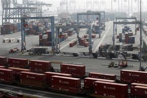 米4-6月期GDP改定値、年率2.5%増に大幅上方修正