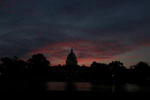 米政府、10月17日までに借り入れ手段枯渇=ルー財務長官