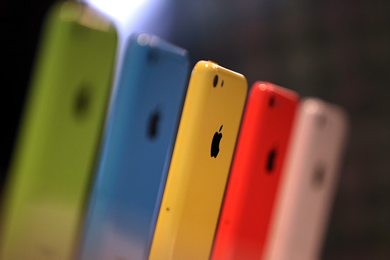 米アップルの79月期、減益・粗利益率低下に失望感
