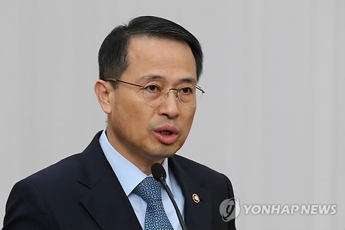 「歴史直結」の対日戦略は通用せず 日本の集団的自衛権容認で韓国第1外務次官