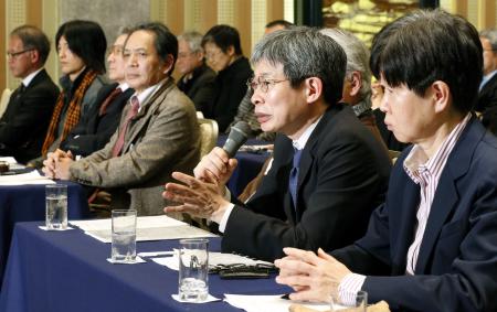 秘密保護法案:「反対する学者の会」参加２０００人超す