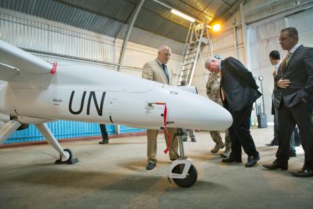 コンゴ民主:国連PKO 無人偵察機で武装勢力の監視開始