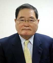 亀井氏 徳洲会から２千万円受領 収支報告せず４年後返却