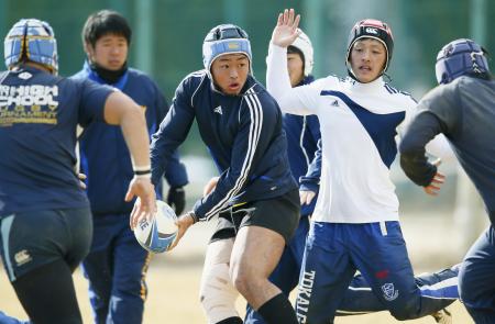 東海大仰星×桐蔭学園、FWが鍵 高校ラグビー7日決勝