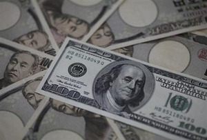ドル/円2週間ぶり安値、弱い米サービス部門統計で下落
