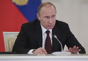 ロシア:米ジャーナリスト国外追放 プーチン批判原因説も