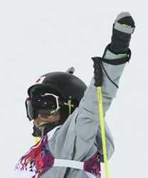 小野塚が銅メダル Ｆスキー女子ハーフパイプ 日本、海外最多のメダル８個に