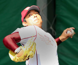松井裕、上々デビュー！オープン戦初登板で巨人打線を２回無安打２Ｋ！