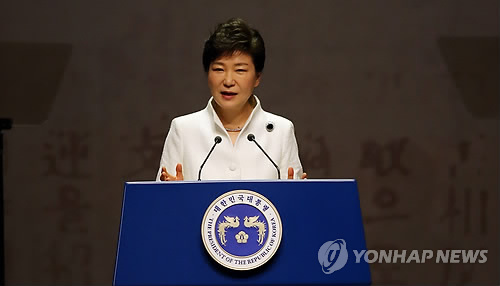 「過去の歴史を否定すればするほど窮地に」朴大統領、三一節迎え日本に警告