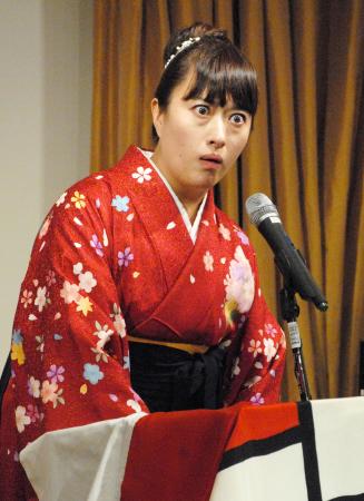 NY市民に浪曲披露 春野さん、英訳「番町皿屋敷」 会場は満員