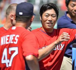 上原、田沢が1回無失点 青木は5試合連続安打