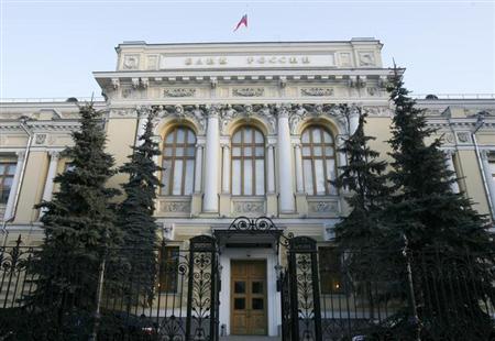 ロシア中銀、主要政策金利を7%で据え置き