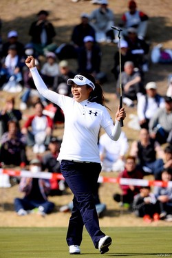 一ノ瀬、1年ぶりV!酒井とのプレーオフ制した!!/国内女子