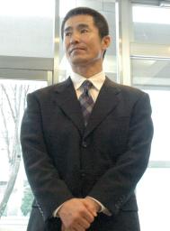 「すがすがしい野球を」…金森さん、部員らと初対面