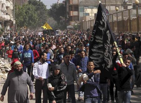 エジプトの裁判所、前大統領支持者ら529人に死刑判決