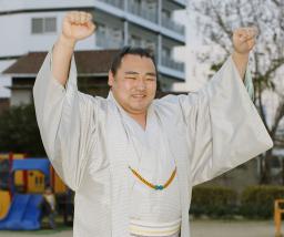 鶴竜、26日に横綱へ 横審全会一致で推薦(東京都)