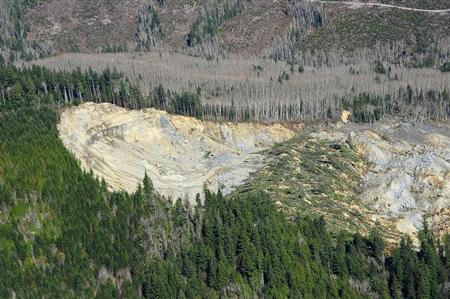 14人死亡、不明情報176件…米地滑り