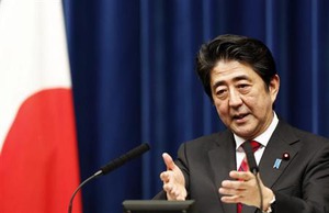 アングル：集団的自衛権「必要最小限」で調整の動き、拡大懸念も