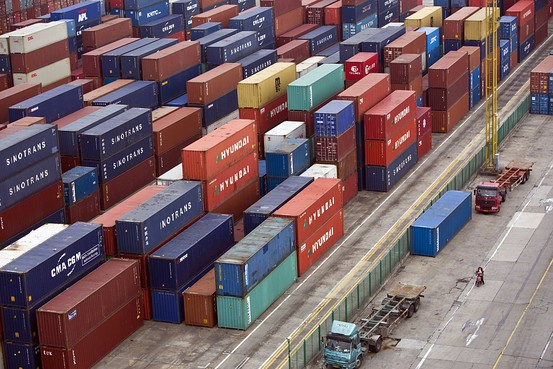 中国の輸出、3月は前年同月比6.6％減少