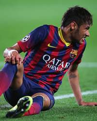 バルセロナ・ネイマール、4週間離脱…足を負傷
