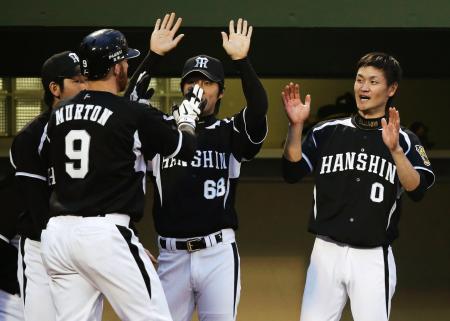 マートン 1カ月ぶりの一発 阪神 首位広島に3差