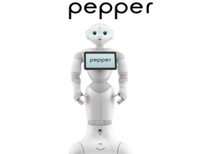 ソフトバンクの『Pepper』はロボットとの共存への第一歩となる(石川温氏寄稿)
