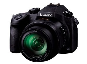 レンズ一体型で4K動画撮影 パナが世界初のデジカメ