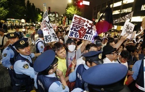 「平和憲法の精神堅持を」=「歴史修正主義の放棄」要求-集団的自衛権で韓国