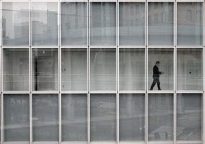 全9地域の判断据え置き、人手不足がリスク要因に＝日銀地域経済報告