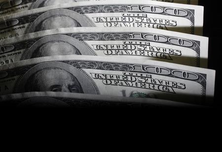 NY外為:ドルが主要通貨の大半に対して下落-FOMC控え