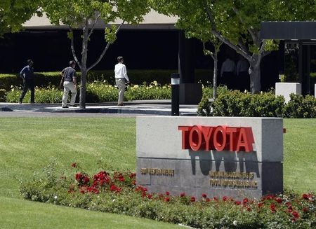 自動車7社そろって増益 純利益の合計1兆円超