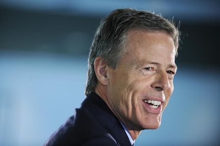 米国株:もみ合い、タイム・ワーナーとスプリントは下落