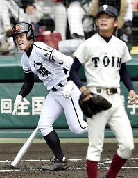 大阪桐蔭、日本文理が4強=敦賀気比、三重も準決勝へ-高校野球