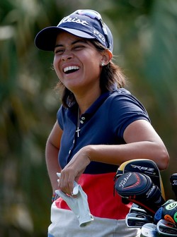 上原、60位と出遅れる 野村は棄権/米女子