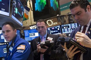 米国株はダウ・Ｓ＆Ｐ最高値更新、中国利下げとＥＣＢ緩和期待で