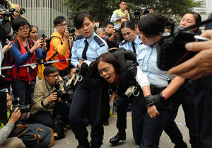 香港政府、デモ隊200人超逮捕か 最大拠点を強制排除