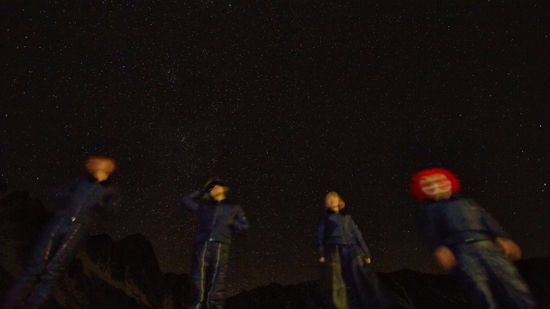 SEKAI NO OWARI、本日東京&明日大阪でフリーライブ