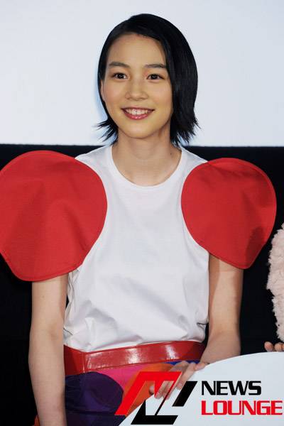 能年、透明イメージに驚く「色がない?」