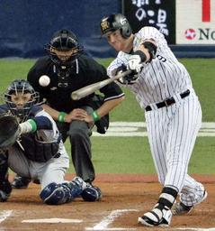 阪神ゴメス8回同点打「続いていきたかった」