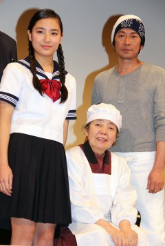 樹木希林、孫娘・内田伽羅の奮闘をたたえる